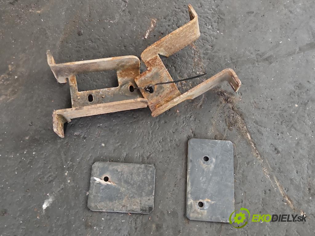 Opel Meriva A 2002-2010 1.7 dti 75 hp manual 55 kW 1686 cm3 5- oko tažné  (Tažná zařízení)