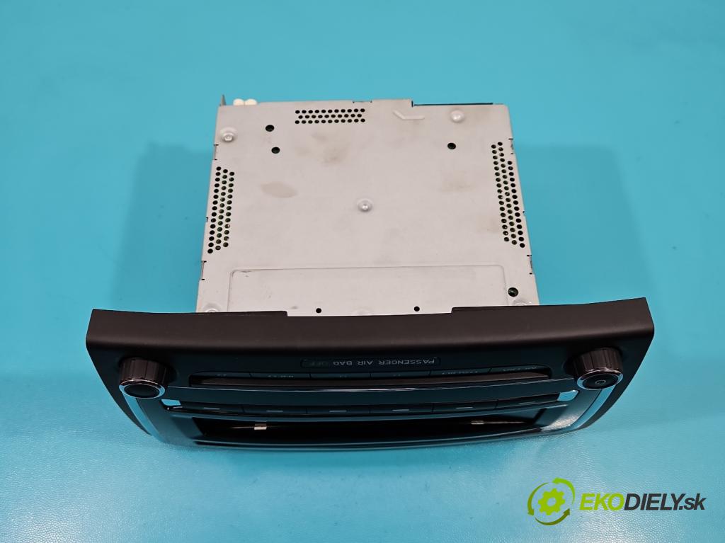 Skoda Superb II 2008-2015 1.6 tdi 105 HP manual 77 kW 1598 cm3 5- Radio originál 3T0035161G