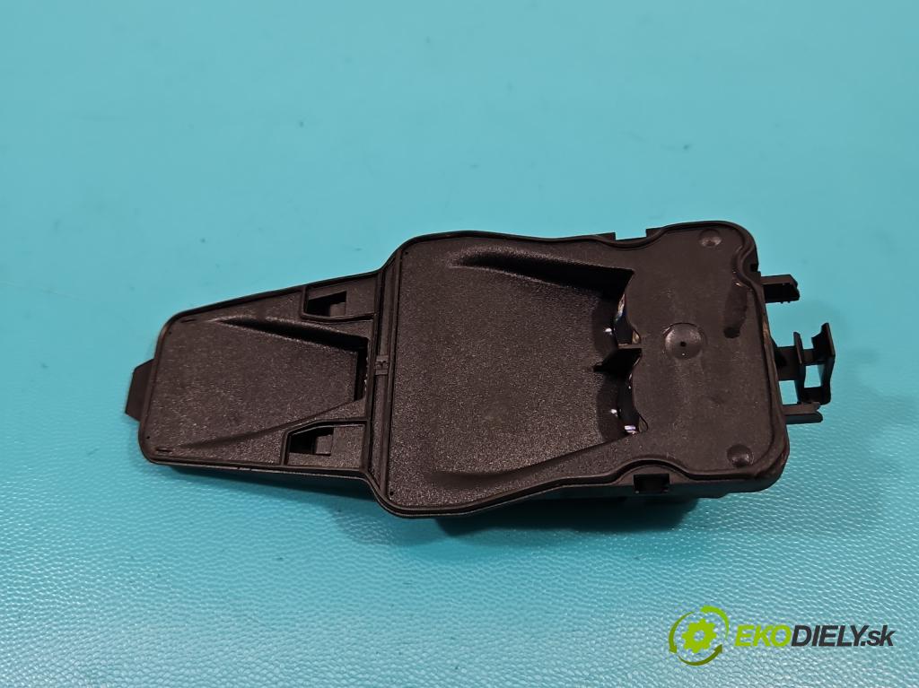 Volvo XC60 I 2008-2017 2.4 D5 175 HP manual 129 kW 2400 cm3 5- snímač déšť: 31295504 (Snímače dažďa)