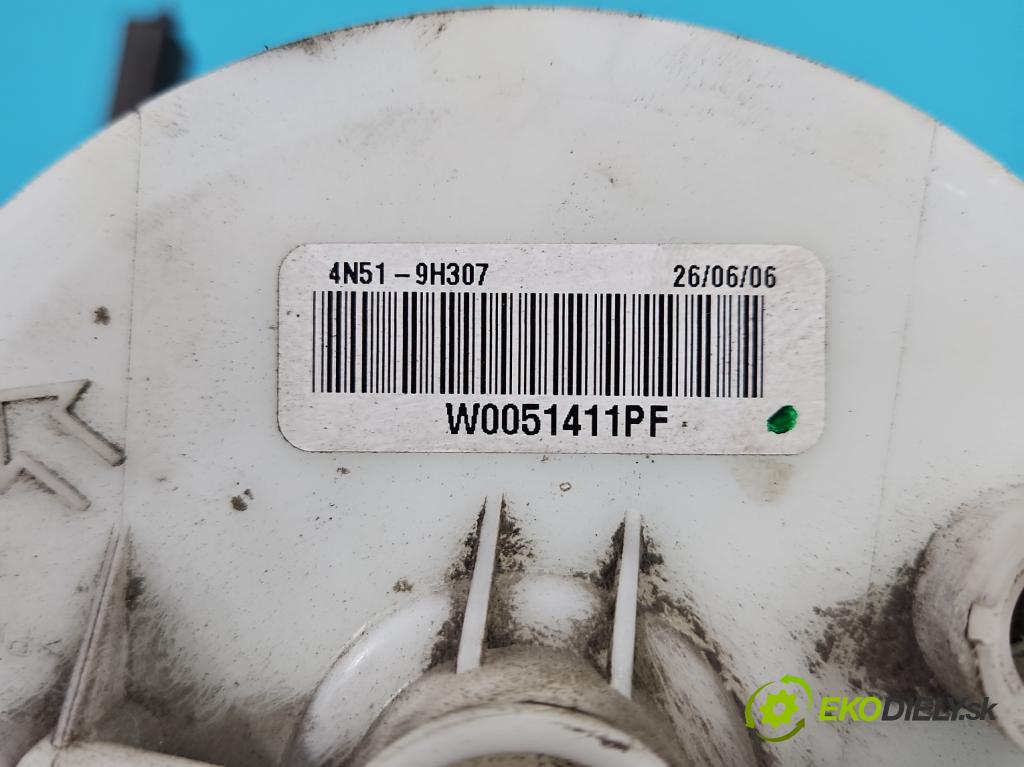Volvo V50 1.6 16v 101 hp manual 74 kW 1596 cm3 5- čerpadlo paliva 4N51-9H307