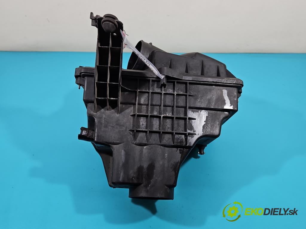 Volvo V50 1.6 16v 101 HP manual 74 kW 1596 cm3 5- obal filtra vzduchu  (Obaly filtrov vzduchu)