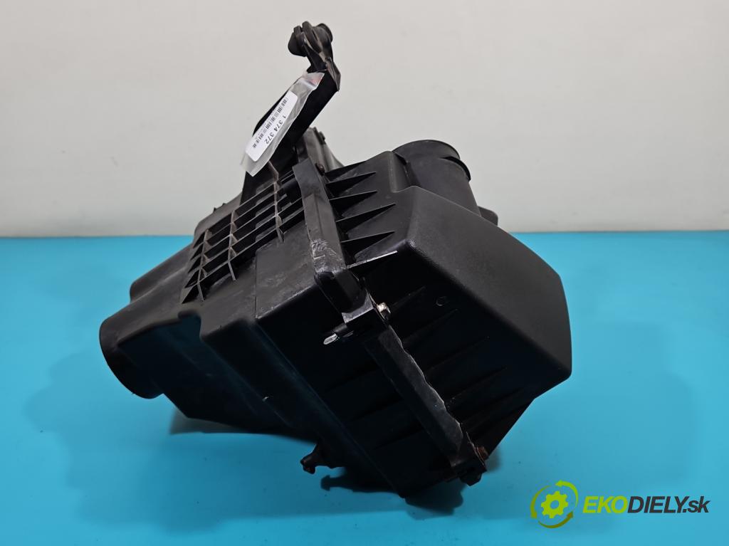 Volvo V50 1.6 16v 101 HP manual 74 kW 1596 cm3 5- obal filtra vzduchu  (Obaly filtrov vzduchu)