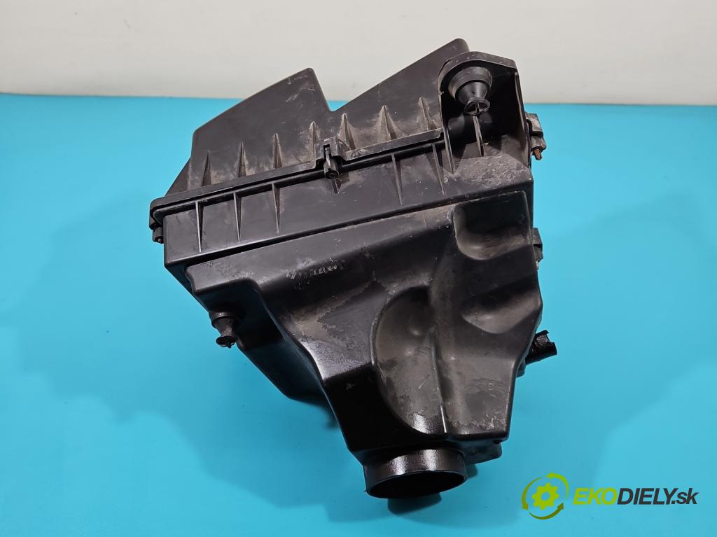 Volvo V50 1.6 16v 101 HP manual 74 kW 1596 cm3 5- obal filtra vzduchu  (Obaly filtrov vzduchu)