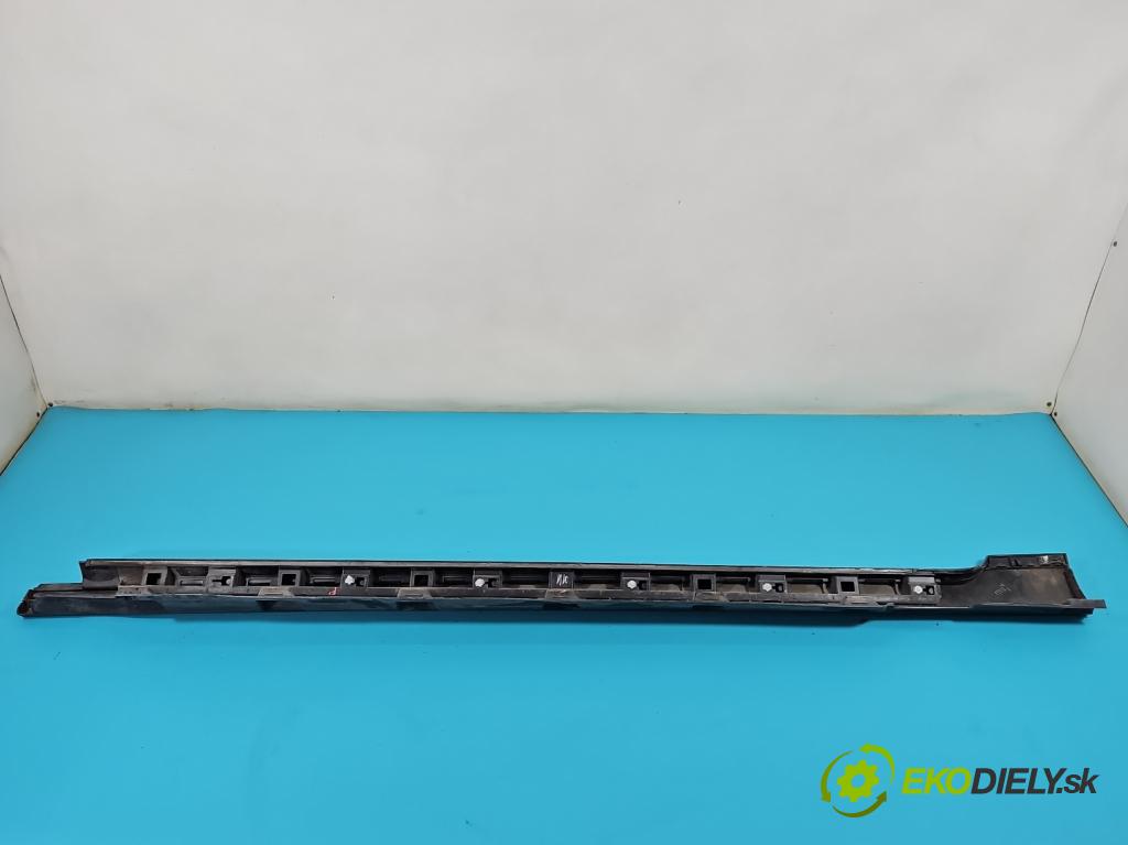 Vw Passat B8 2014 - 2.0 tdi 150 HP automatic 110 kW 1968 cm3 5- lišta práh: pravé  (Lišta prahová)