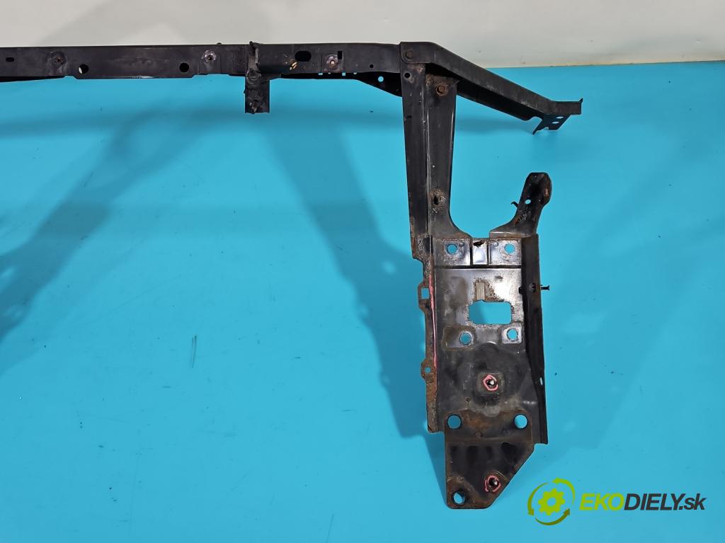 Nissan X-trail II T31 2008-2013 2.0 dci 173KM manual 127 kW 1995 cm3 5- stěna přední  (Výztuhy přední)