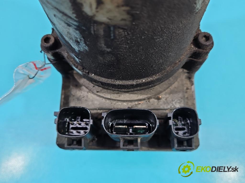 Mazda 3 I BK 2003-2009 2.0 16V 150 HP manual 110 kW 1999 cm3 4- čerpadlo posilovač  (Servočerpadlá, pumpy riadenia)