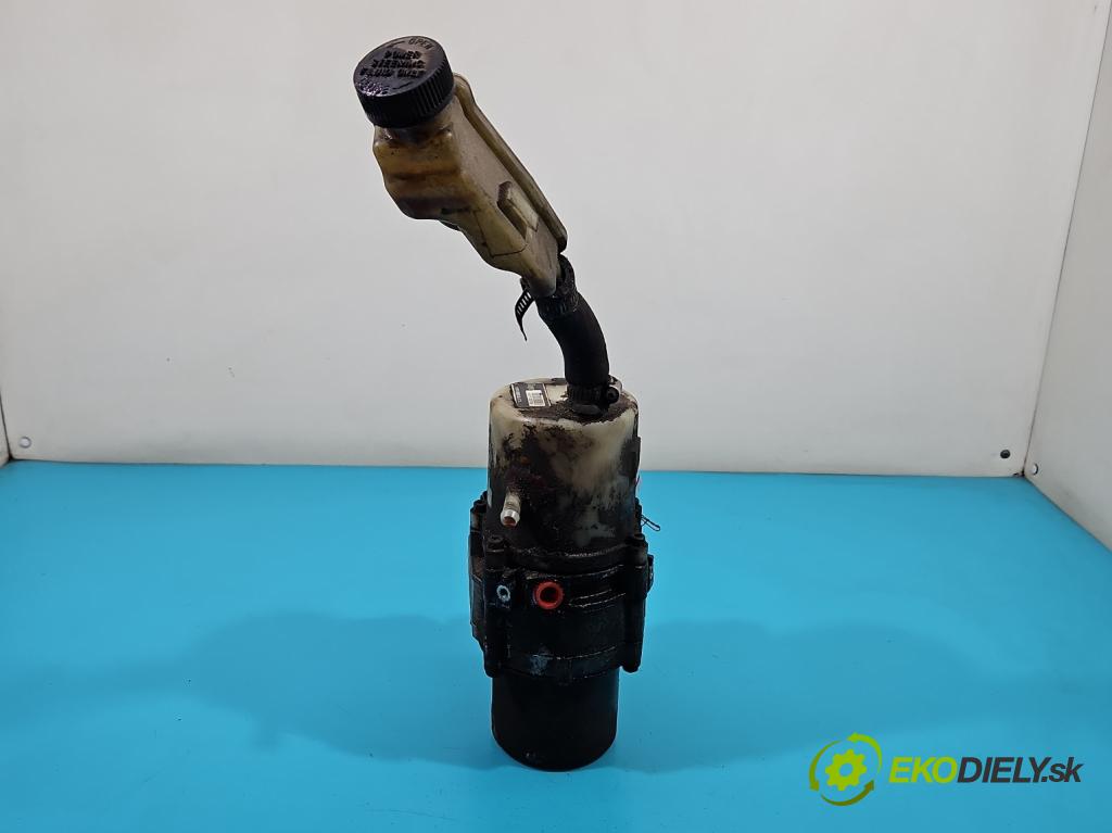 Mazda 3 I BK 2003-2009 2.0 16V 150 HP manual 110 kW 1999 cm3 4- čerpadlo posilovač  (Servočerpadlá, pumpy riadenia)