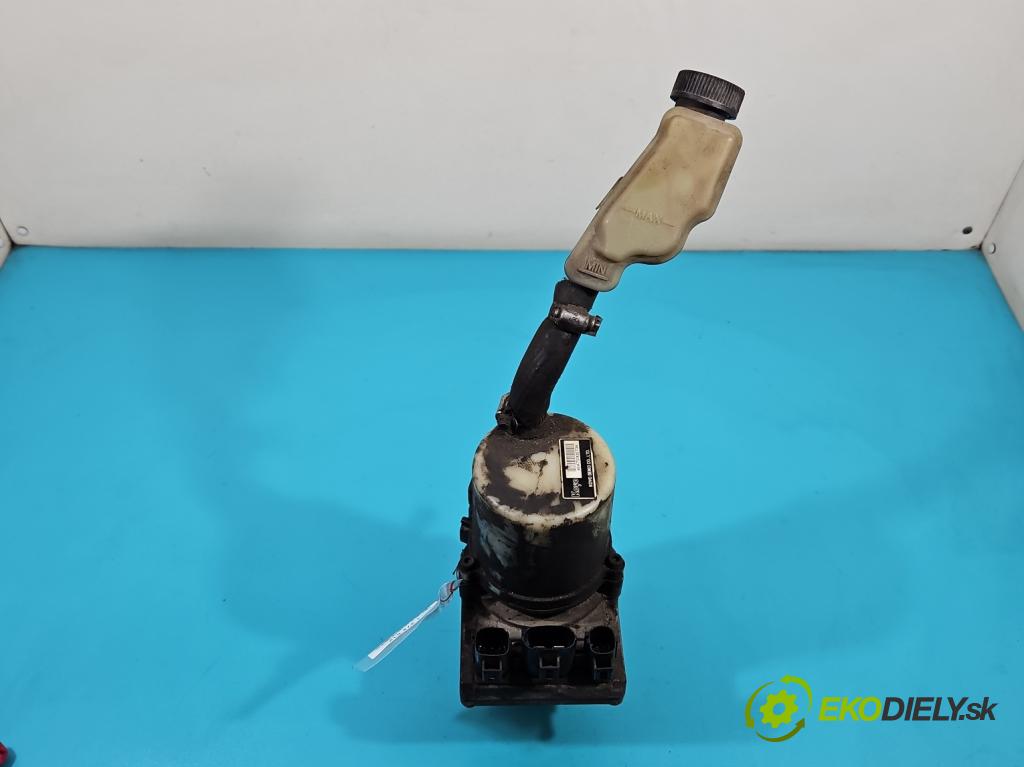 Mazda 3 I BK 2003-2009 2.0 16V 150 HP manual 110 kW 1999 cm3 4- čerpadlo posilovač  (Servočerpadlá, pumpy riadenia)