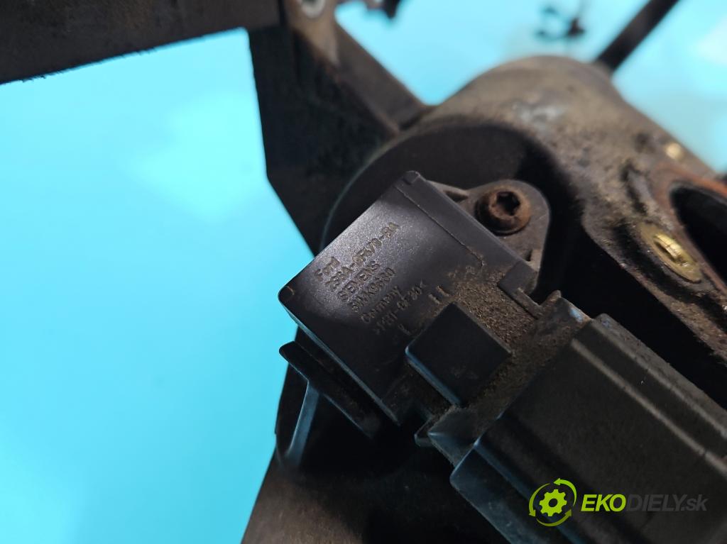 Volvo V50 1.6 16v 101 HP manual 74 kW 1596 cm3 5- zvod nasávací (Sacie potrubia)