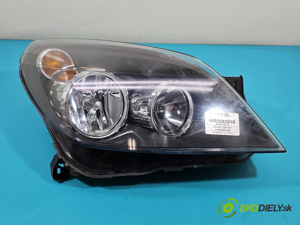 Opel Astra III 2004-2014 1.7 CDTI 110 HP manual 81 kW 1686 cm3 5- Reflektor: pravý  (Pravé)