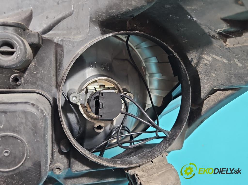 Opel Astra III 2004-2014 1.7 CDTI 110 HP manual 81 kW 1686 cm3 5- Reflektor: pravý  (Pravé)