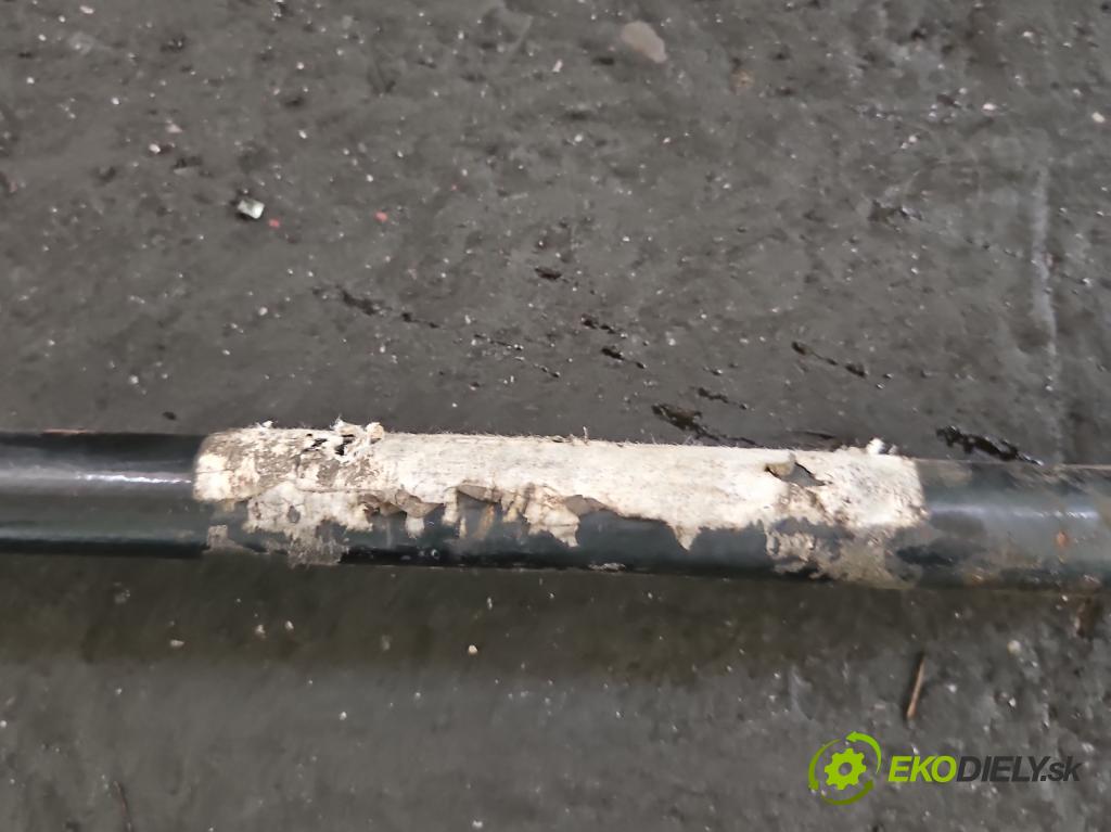 Daewoo Matiz 0.8 51KM manual 37,5 kW 796 cm3 5- tyč stabilizatora  (Tyče stabilizátora)