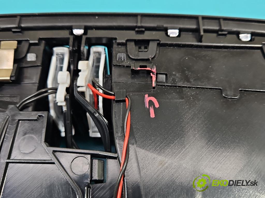 Skoda Superb II 2008-2015 1.6 tdi 105 HP manual 77 kW 1598 cm3 5- Mřížka: kúrenia stredová 3T0820951A (Mriežky kúrenia (fukáre))