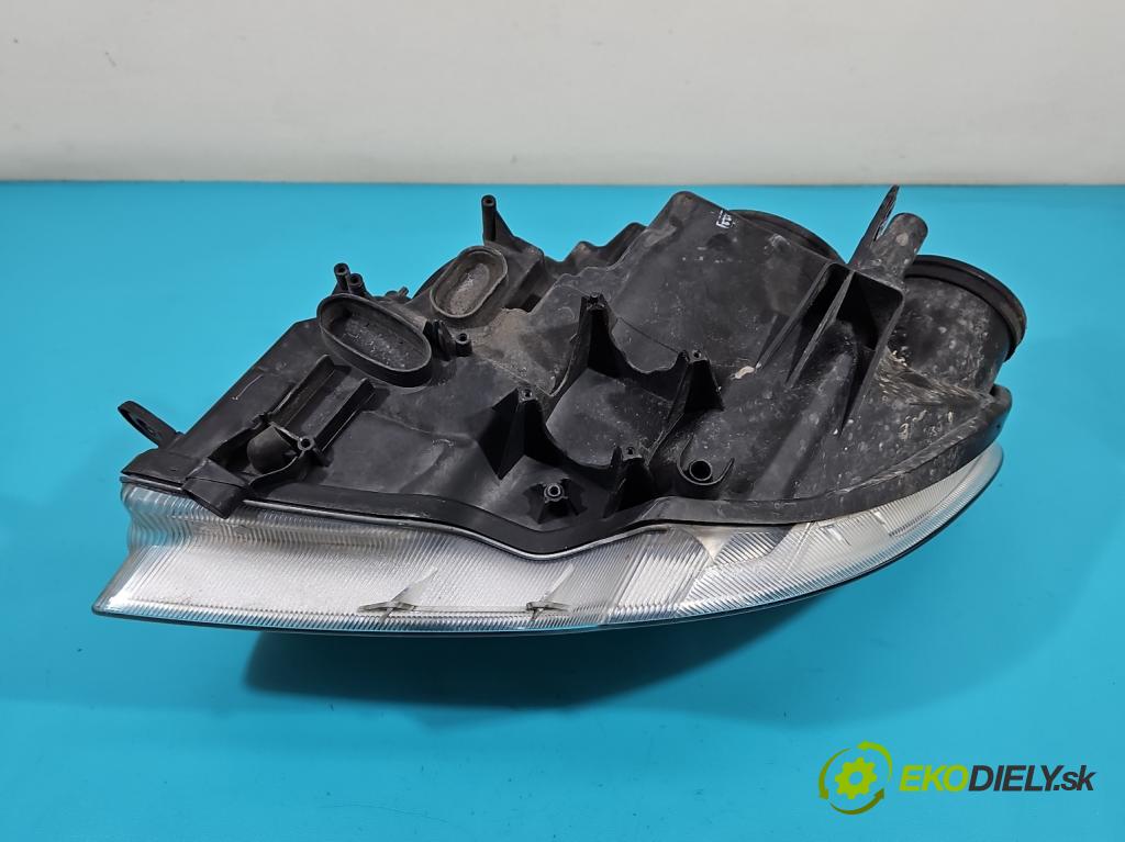 Skoda Superb II 2008-2015 1.6 tdi 105 HP manual 77 kW 1598 cm3 5- Reflektor: pravý  (Pravé)