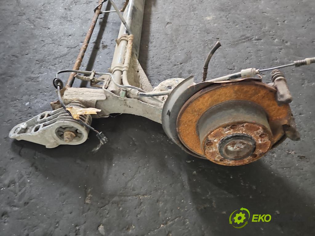 Audi A6 C5 1997-2004 2.4 V6 165 hp manual 121 kW 2393 cm3 4- zadní výztuha  (Výztuhy zadní)