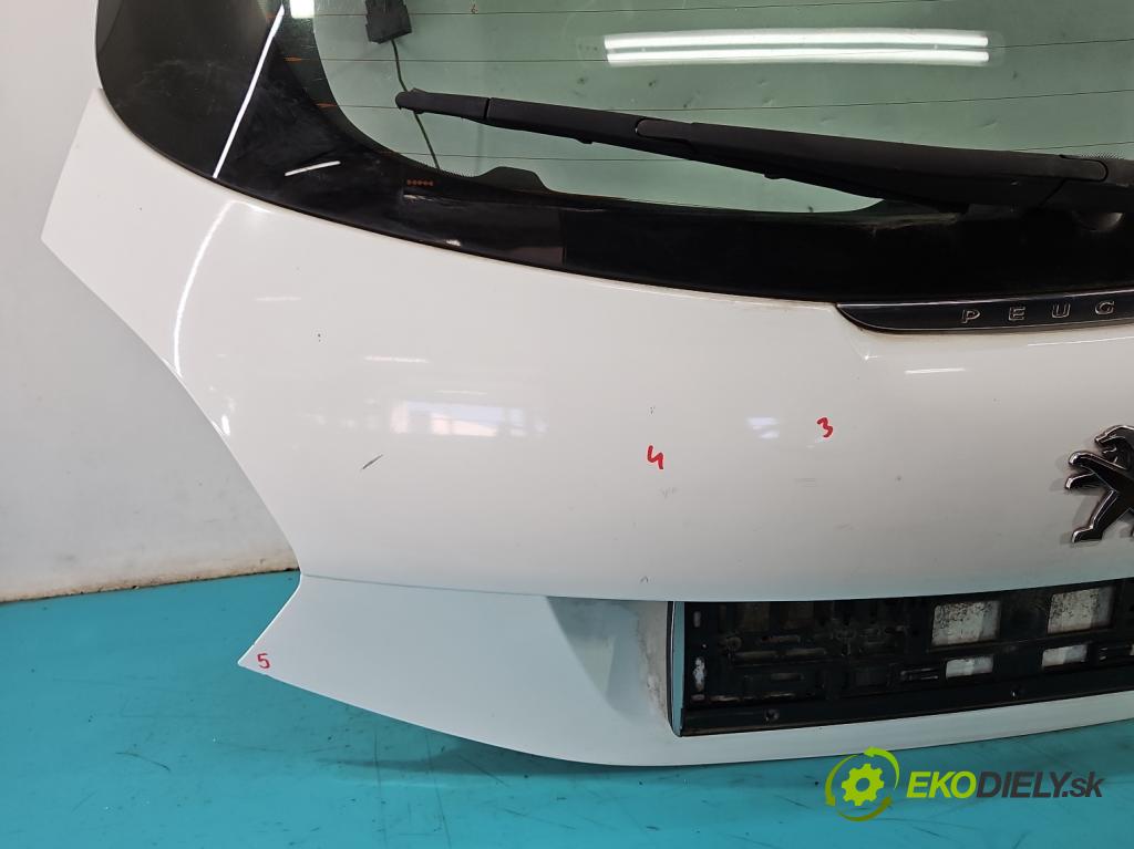 Peugeot 208 I 2012-2019 1.6 hdi 92 hp manual 68 kW 1560 cm3 5- zadní kufrové dveře  (Zadní kapoty)