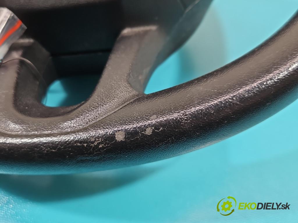 Peugeot 208 I 2012-2019 1.6 hdi 92 HP manual 68 kW 1560 cm3 5- volant  (Volanty)