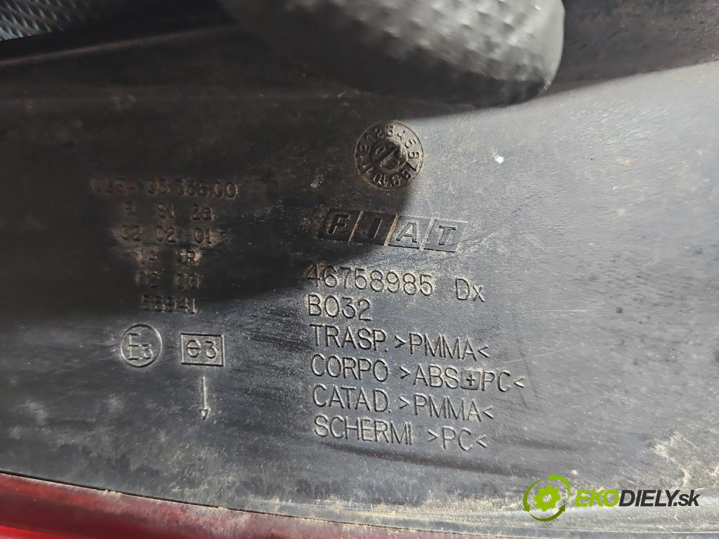 Fiat Stilo 1.9 jtd 116 hp manual 85 kW 1910 cm3 5- světlo zadní pravé 46758985 (Ostatné)