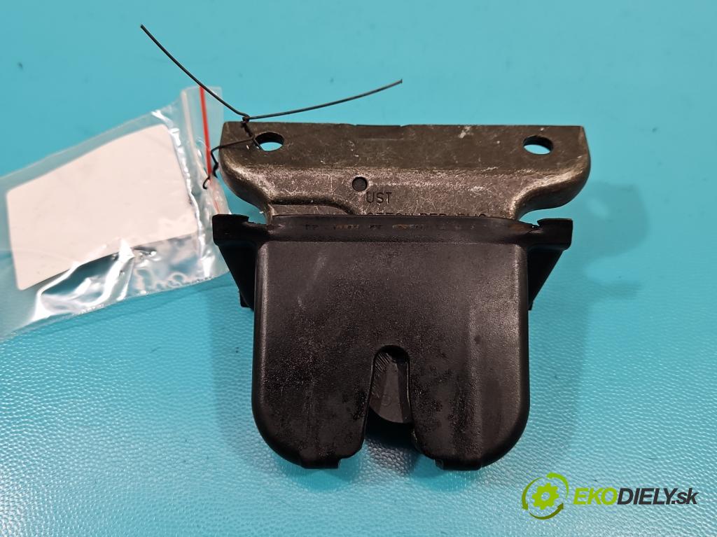 Audi A3 8L 1996-2003 1.8 20v 125 hp manual 92 kW 1781 cm3 5- zámek kufrových dveří zadní 8L0827520C