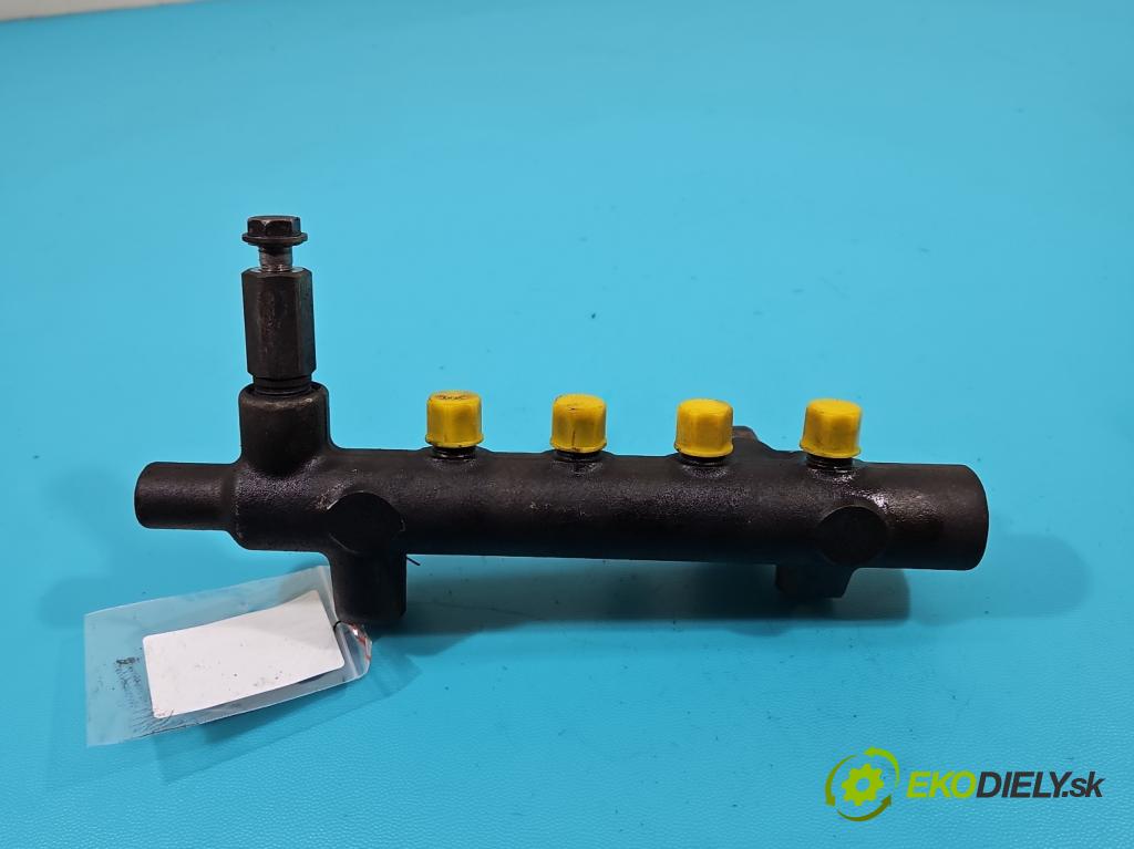 Opel Meriva A 2002-2010 1.7 cdti 101 HP manual 74 kW 1686 cm3 5- lišta vstrekovacia  (Vstrekovacie lišty)