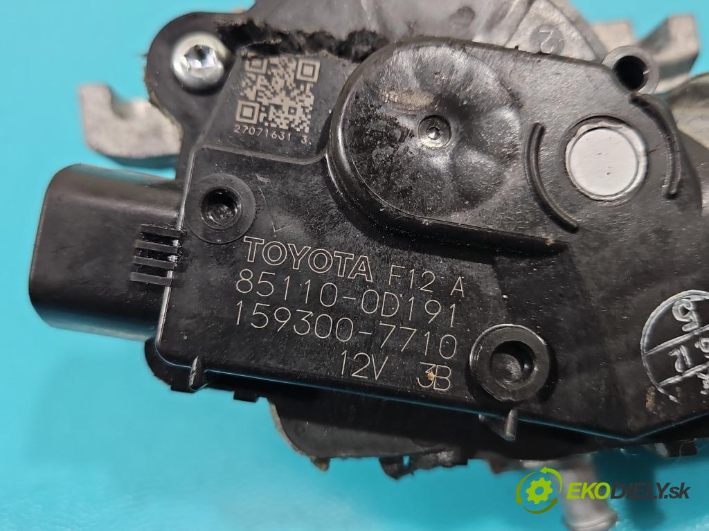 Toyota Yaris III 2011-2020 1.5 VVTi 111KM manual 82 kW 1496 cm3 5- motor stěračů přední 85110-0D191