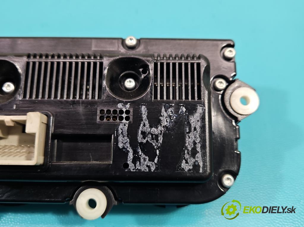Vw Golf V 2003-2009 1.9 tdi 105 HP manual 77 kW 1896 cm3 5- panel kúrenia