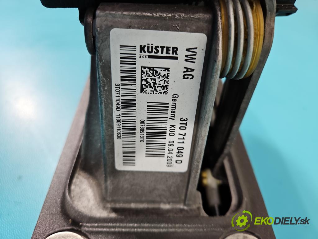 Skoda Superb II 2008-2015 1.6 tdi 105 HP manual 77 kW 1598 cm3 5- Páka: Změny: stupeň,rýchlosť 3T0711049D (Rýchlostné páky / kulisy)