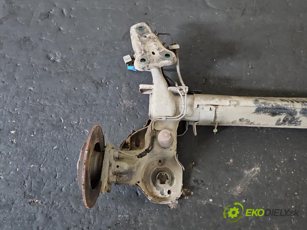 Peugeot 208 I 2012-2019 1.6 hdi 92 hp manual 68 kW 1560 cm3 5- zadní výztuha  (Výztuhy zadní)