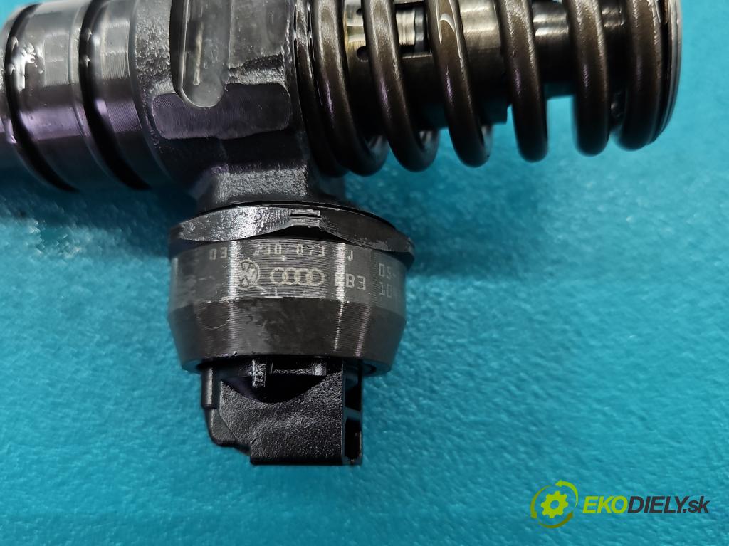 Vw Golf IV 1997-2003 1.9 tdi 101 HP manual 74 kW 1896 cm3 5- vstrekovacie čerpadlo 0414720037 (Vstrekovače)
