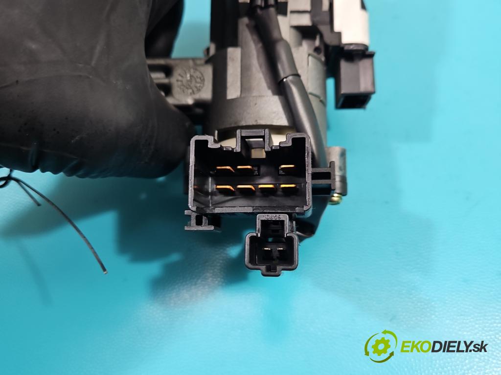 Toyota Corolla E12 2001-2009 2.0 D4D 90 HP manual 66 kW 1995 cm3 3- Spínačka 45020-02-4 (Spínacie skrinky a kľúče)