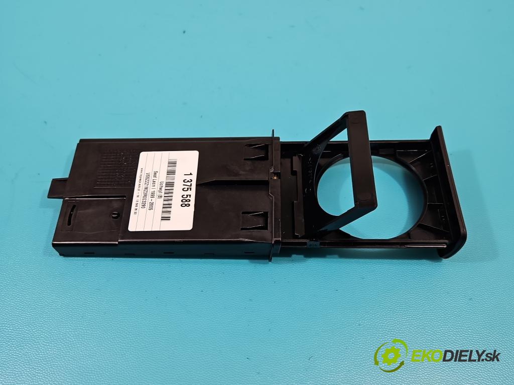 Seat Leon I 1999-2005 1.6 16v 105 HP manual 77 kW 1598 cm3 5- Rukojeť: na nápoje:  (Úchyty, držiaky na nápoje)