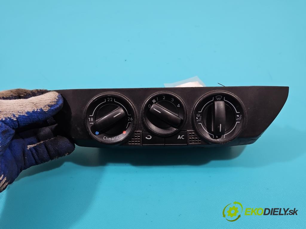 Vw Polo IV 9N 2001-2009 1.2 6V 54 HP manual 40 kW 1198 cm3 5- panel kúrenia 6Q0820045E