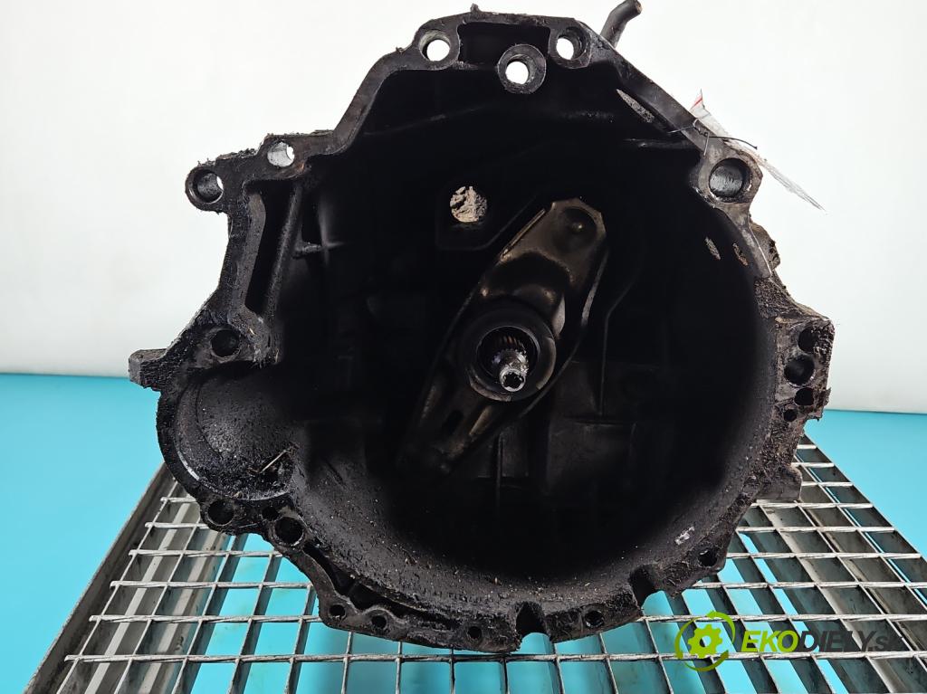 Audi 80 B4 1991-1994 1.9 tdi 90 HP manual 66 kW 1896 cm3 5- prevodovka stupeň,rýchlosť manual DHF