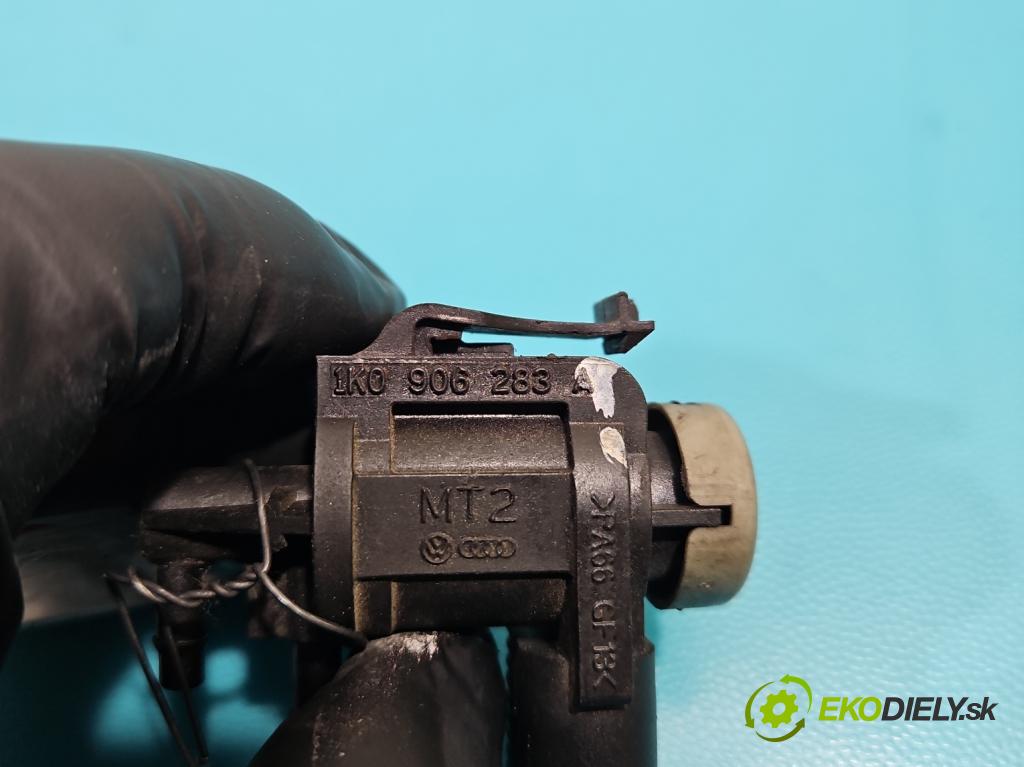 Audi A4 B8 2007-2015 3.0 tdi 239KM automatic 176 kW 2967 cm3 5- ventil podtlaku 1K0 906 283 A (Ventily)