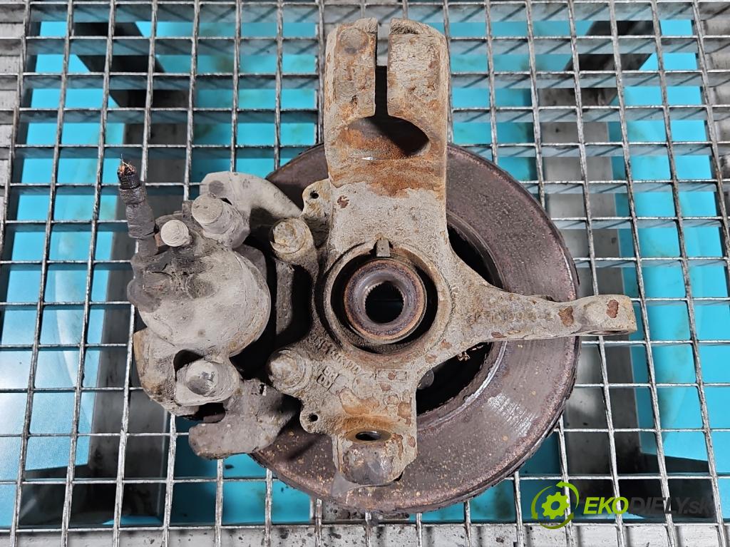 Ford Focus Mk2 2004-2011 1.6 tdci 90 HP manual 66 kW 1560 cm3 5- náboj pravé  (Náboje)