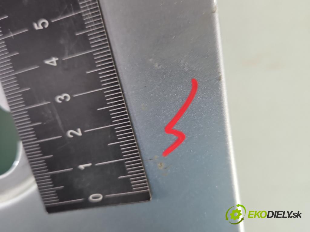 Opel Corsa C 2000-2006 1.2 16V 80 hp manual 59 kW 1229 cm3 5- blatnik přední levý  (Predné ľavé)