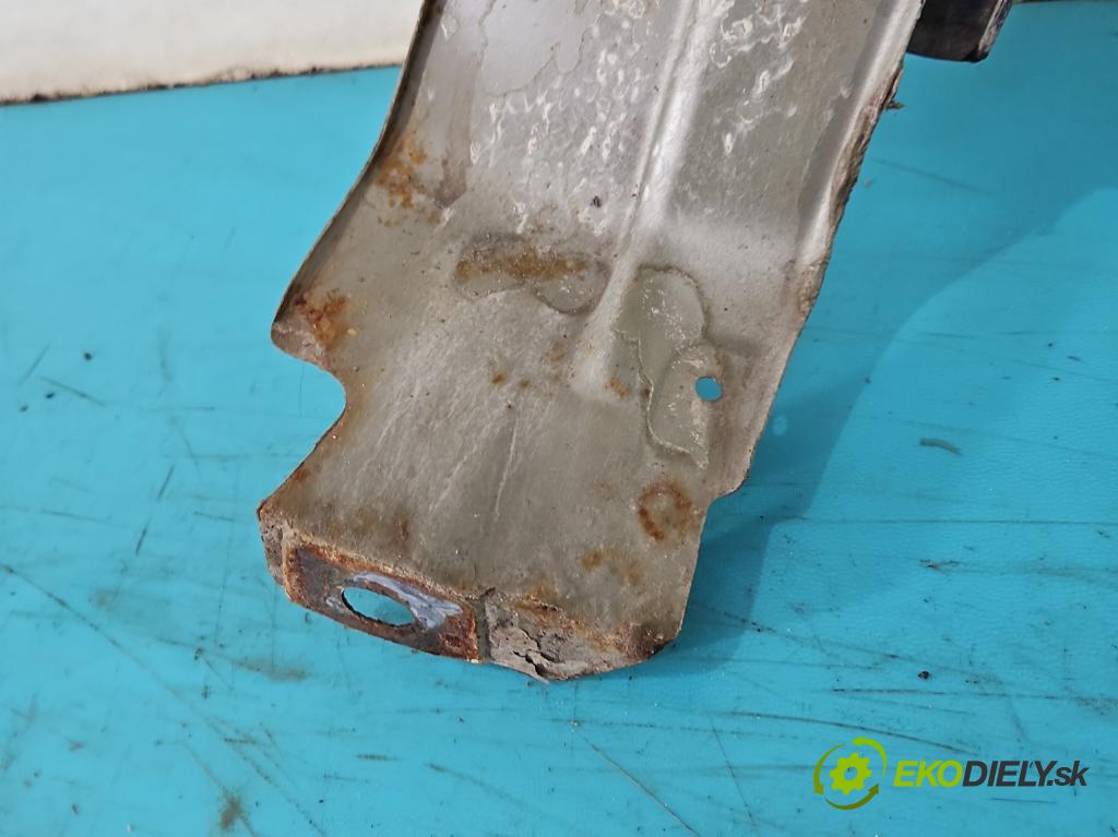 Opel Corsa C 2000-2006 1.2 16V 80 hp manual 59 kW 1229 cm3 5- blatnik přední levý  (Predné ľavé)