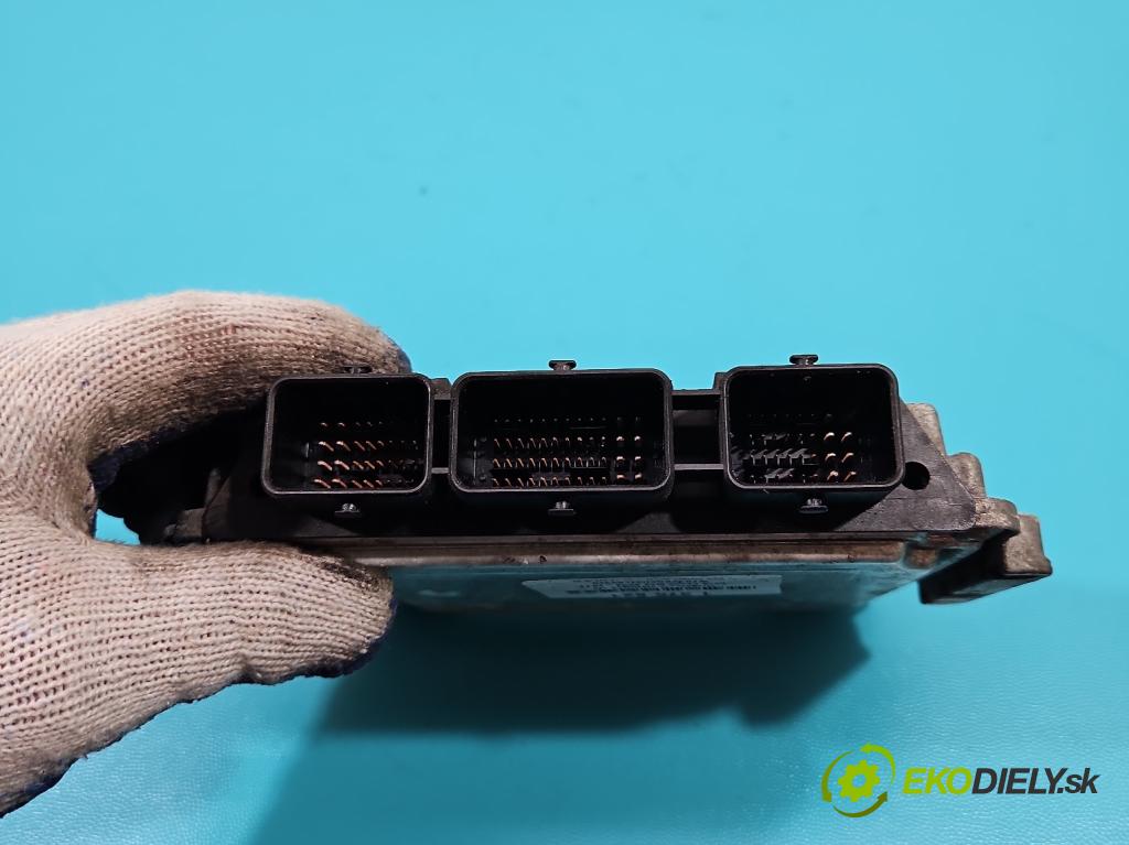 Ford Focus Mk2 2004-2011 1.6 tdci 109 hp manual 80 kW 1560 cm3 3- řídící jednotka motoru 4M51-12A650-NC