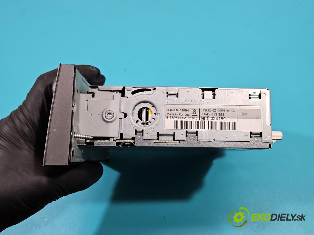 Peugeot 407 1.6 HDI 109 HP manual 80 kW 1560 cm3 5- Radio originál 9660647677