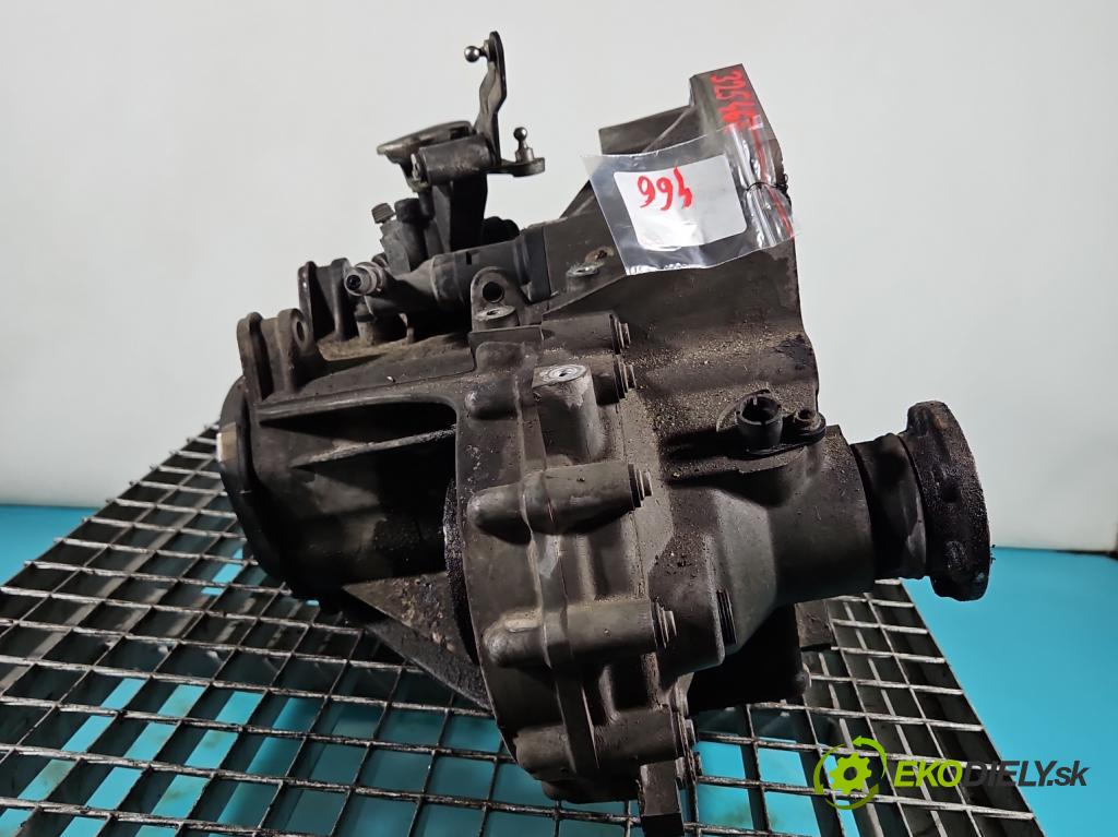 Vw Fox 1.2 6V 54 HP manual 40 kW 1198 cm3 3- prevodovka stupeň,rýchlosť manual HUY