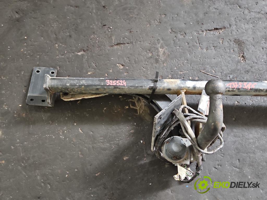 Peugeot 407 1.6 HDI 109 HP manual 80 kW 1560 cm3 5- Hák: vlečení:  (Ťažné zariadenia)