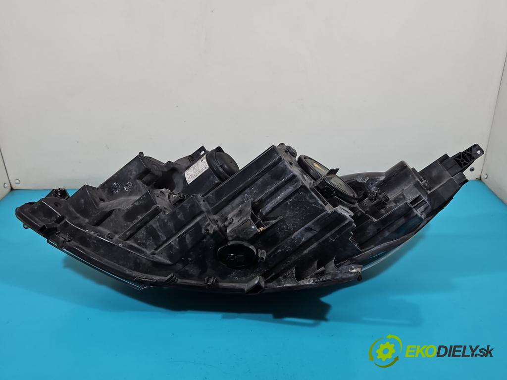 Opel Zafira C 2012-2019 Tourer 2.0 CDTI 165 HP manual 121 kW 1956 cm3 5- Reflektor: pravý 030126328200 (Pravé)