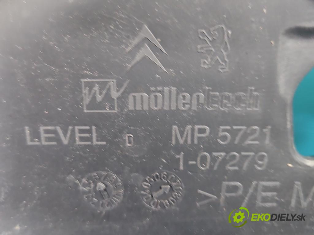 Peugeot 107 1.0b 68 HP manual 50 kW 998 cm3 3- torpédo  (Torpéda)