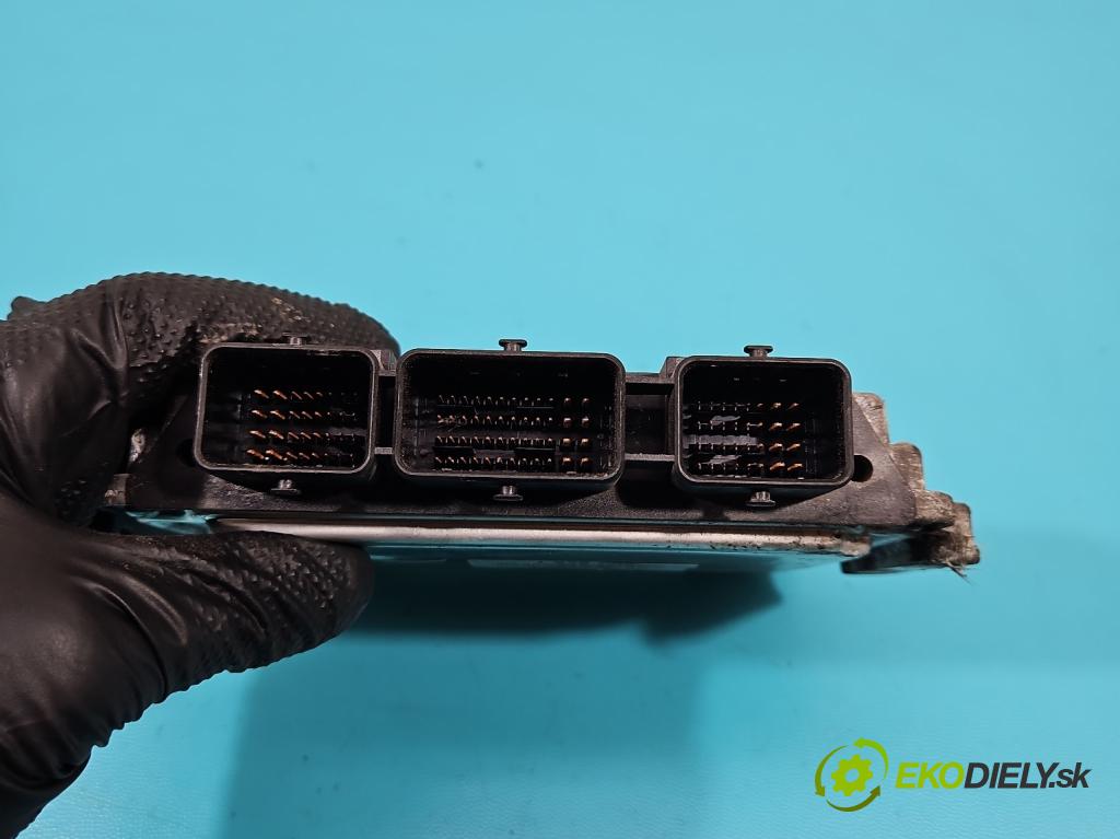 Renault Laguna II 2001-2007 1.9 dci 110 hp manual 81 kW 1870 cm3 5- řídící jednotka motoru 0281012588