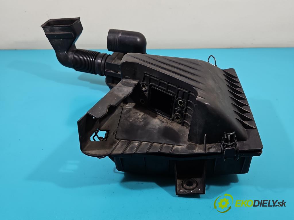 Vw Polo III 6N 1994-2001 1.3 8V MNOHO: 54 HP manual 40 kW 1272 cm3 5- obal filtra vzduchu 867129611B (Obaly filtrov vzduchu)