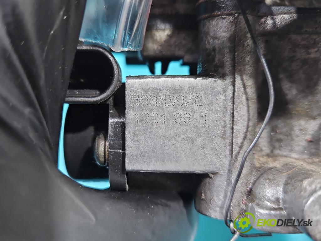 Fiat Seicento 0.9b 39 HP manual 29 kW 899 cm3 3- vstrekovač  (Karburátory)