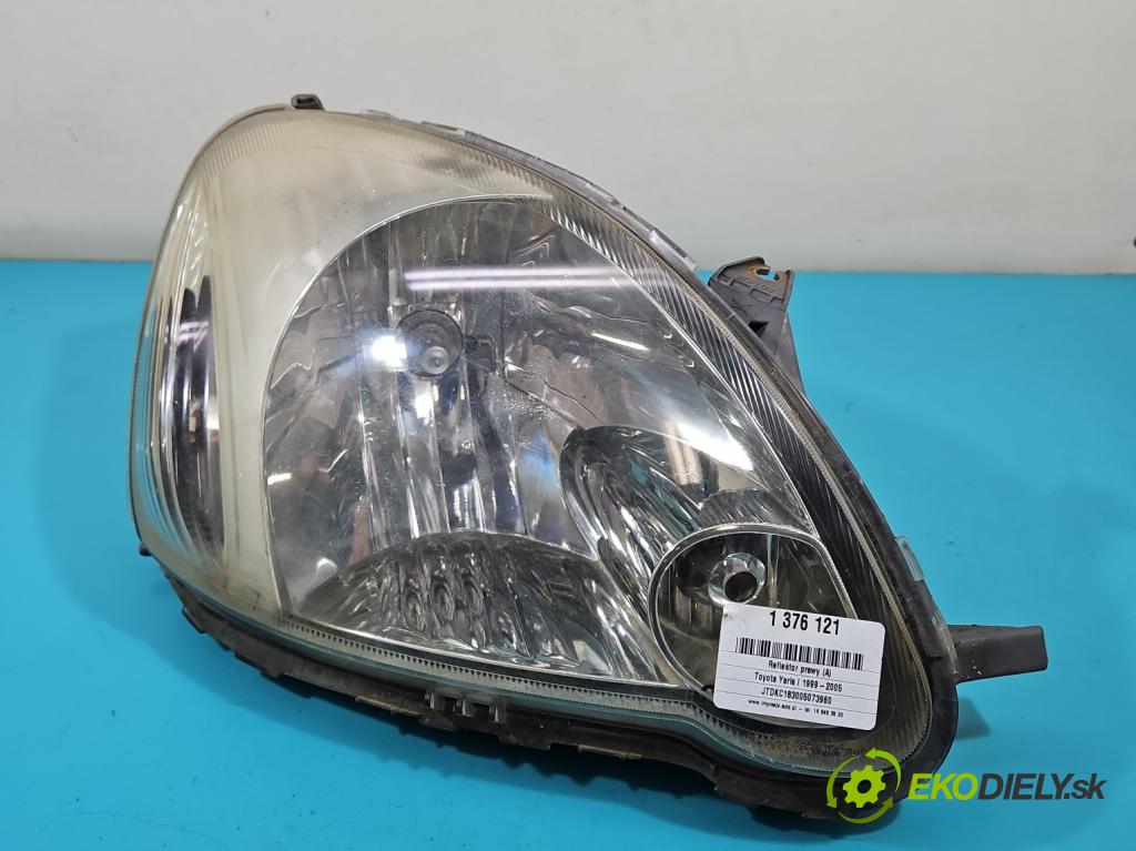 Toyota Yaris I 1999-2005 1.4 D4D 75 HP manual 55 kW 1364 cm3 5- Reflektor: pravý  (Pravé)