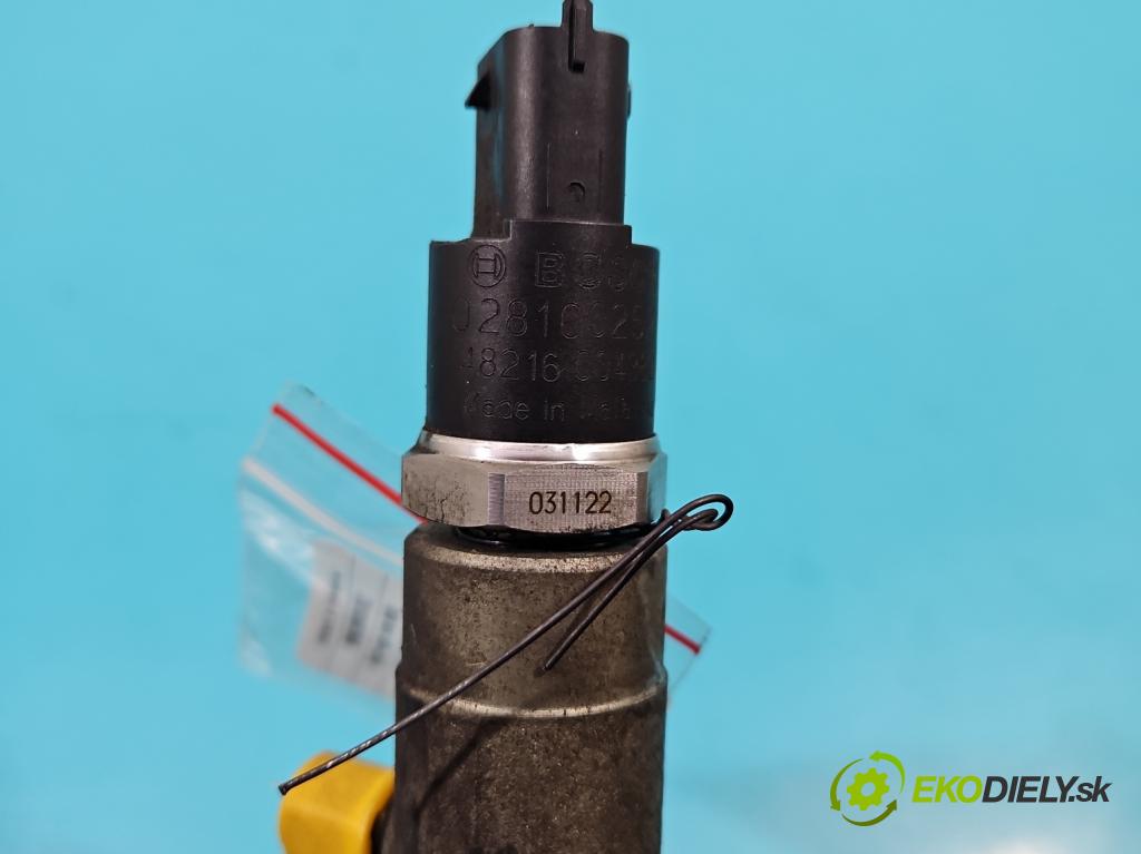 Toyota Yaris I 1999-2005 1.4 D4D 75 HP manual 55 kW 1364 cm3 5- lišta vstrekovacia 23280-33010 (Vstrekovacie lišty)