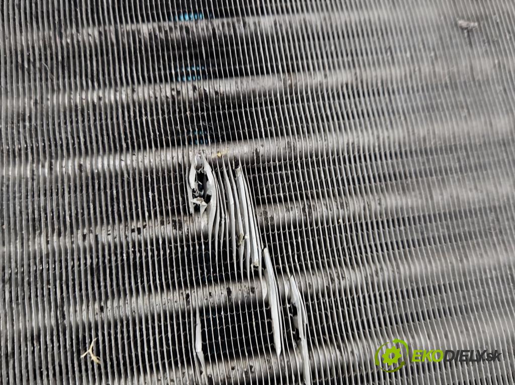 Vw Golf IV 1997-2003 1.6 SR 101 hp manual 74 kW 1595 cm3 5- Chladič vody (Chladiče vody)