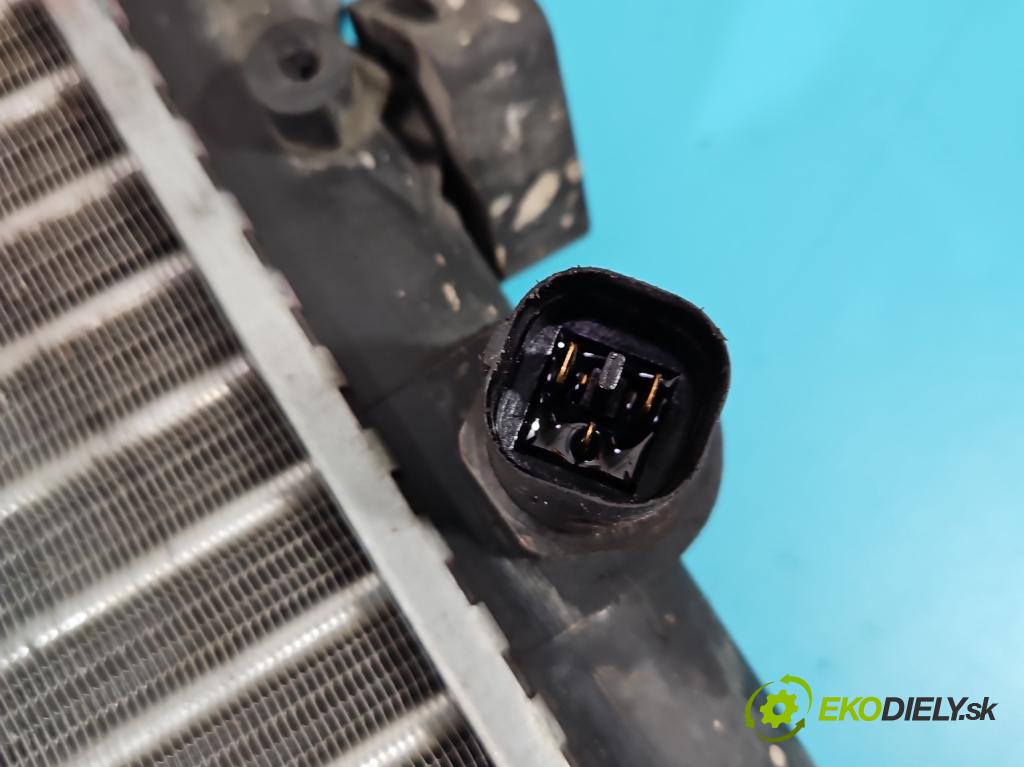 Vw Golf IV 1997-2003 1.6 SR 101 hp manual 74 kW 1595 cm3 5- Chladič vody (Chladiče vody)